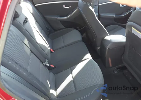 2017 Hyundai Elantra Gt z USA, uszkodzony, nr VIN KMHD35LH1HU382501